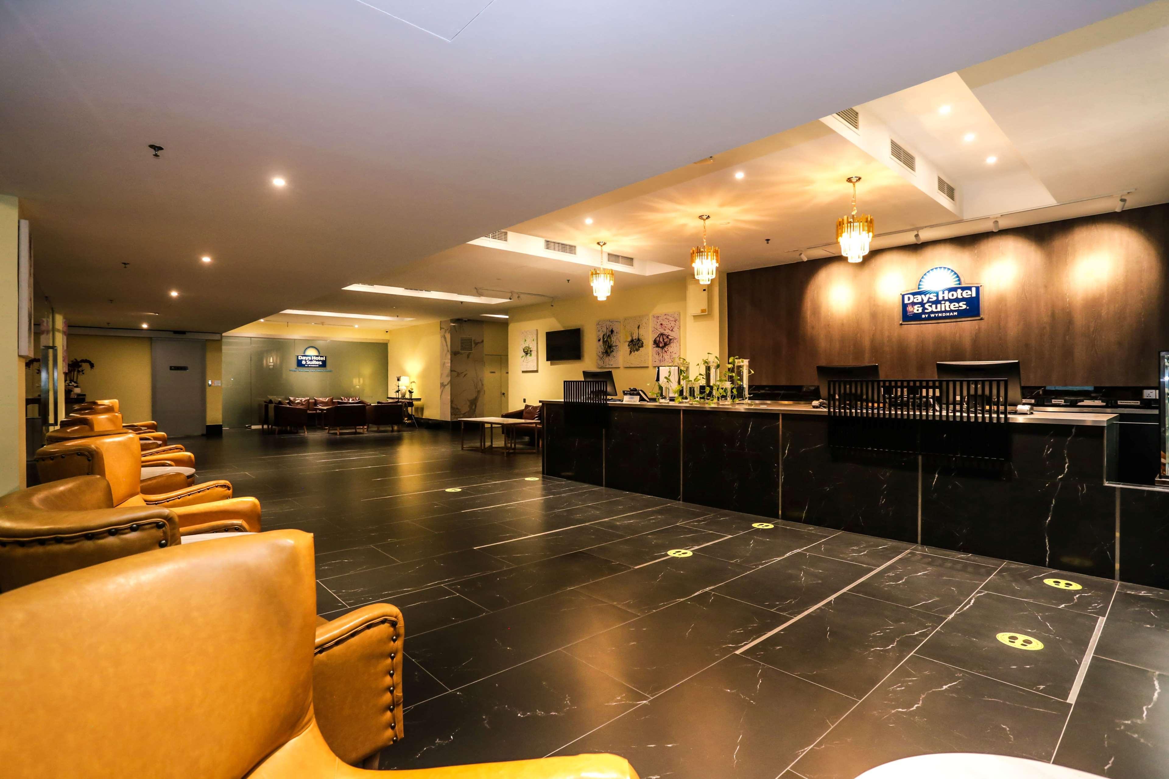 Days And Suites Fraser Business Park Kl Kuala Lumpur Exteriér fotografie