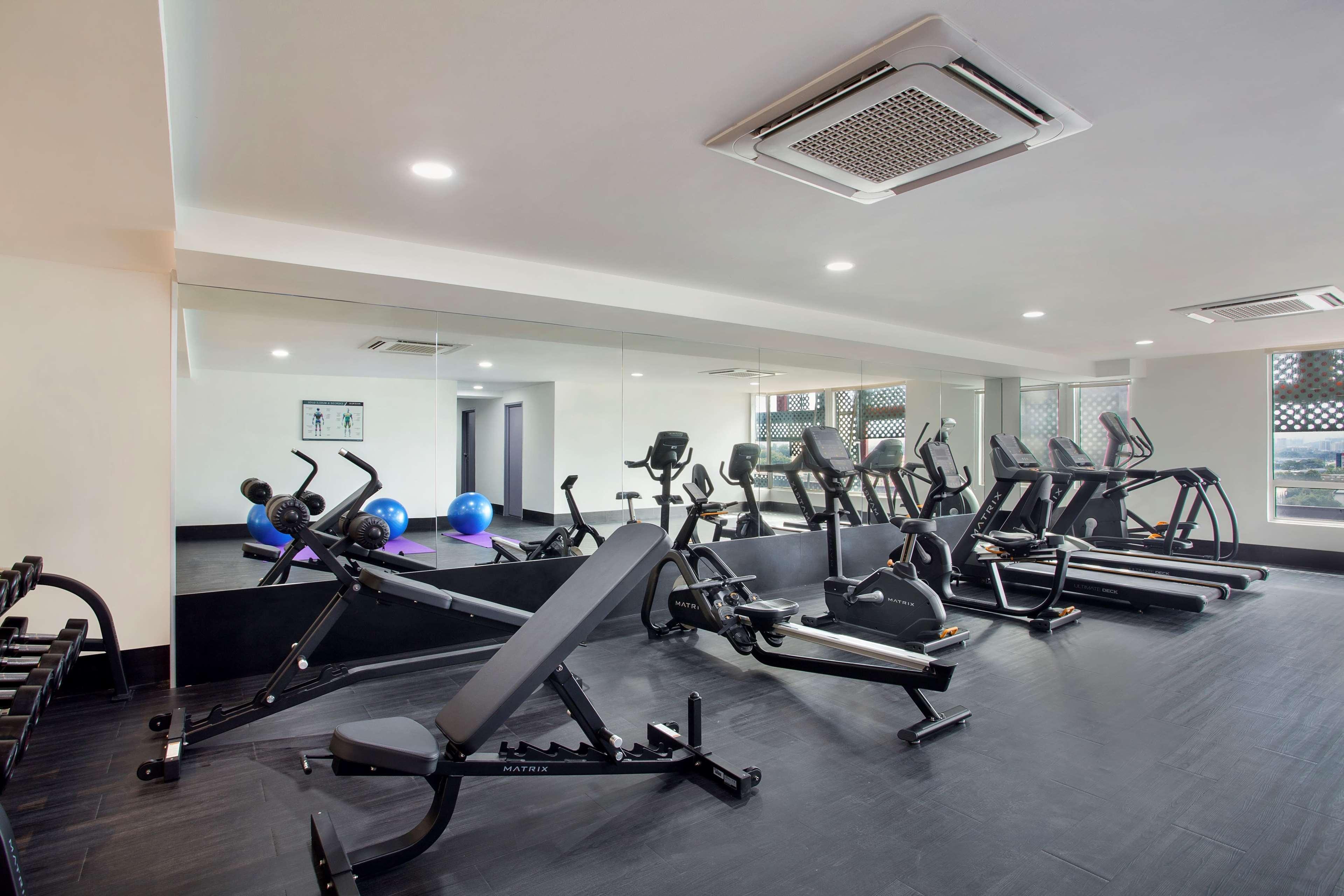 Days And Suites Fraser Business Park Kl Kuala Lumpur Exteriér fotografie