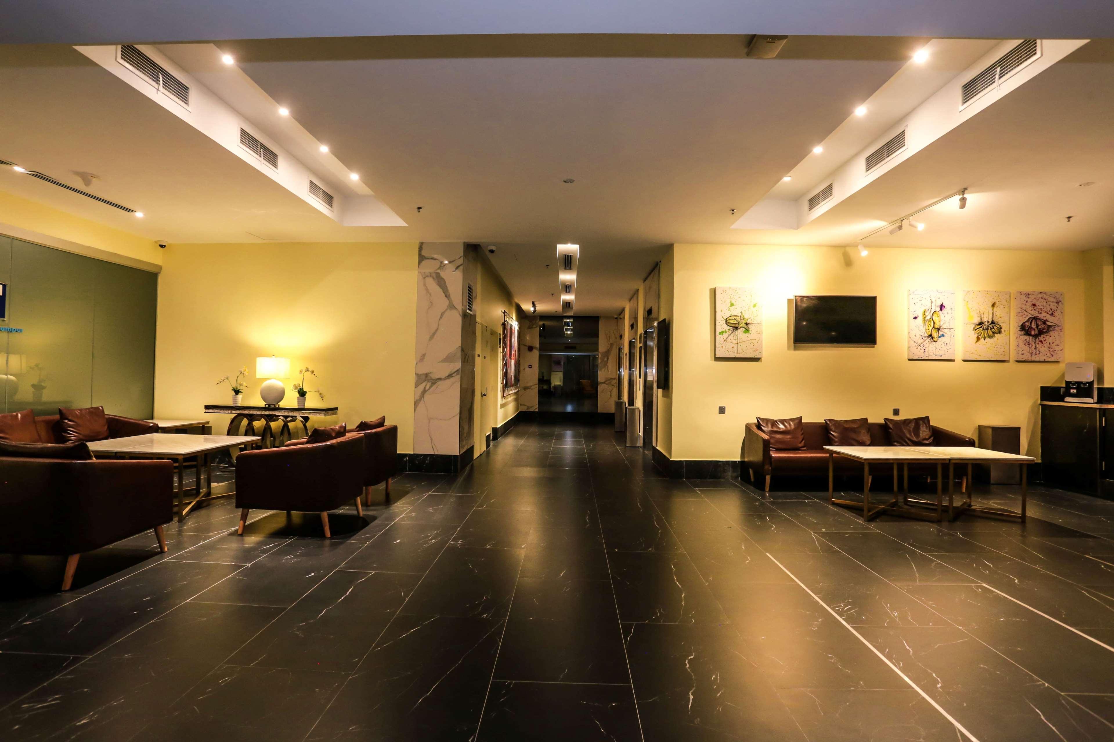 Days And Suites Fraser Business Park Kl Kuala Lumpur Exteriér fotografie